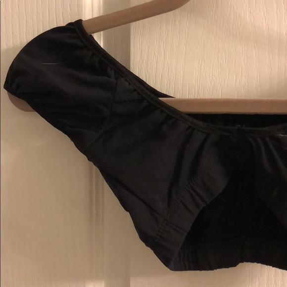 Jo&jax Black ruffle top. Size small. - Picture 4 of 4